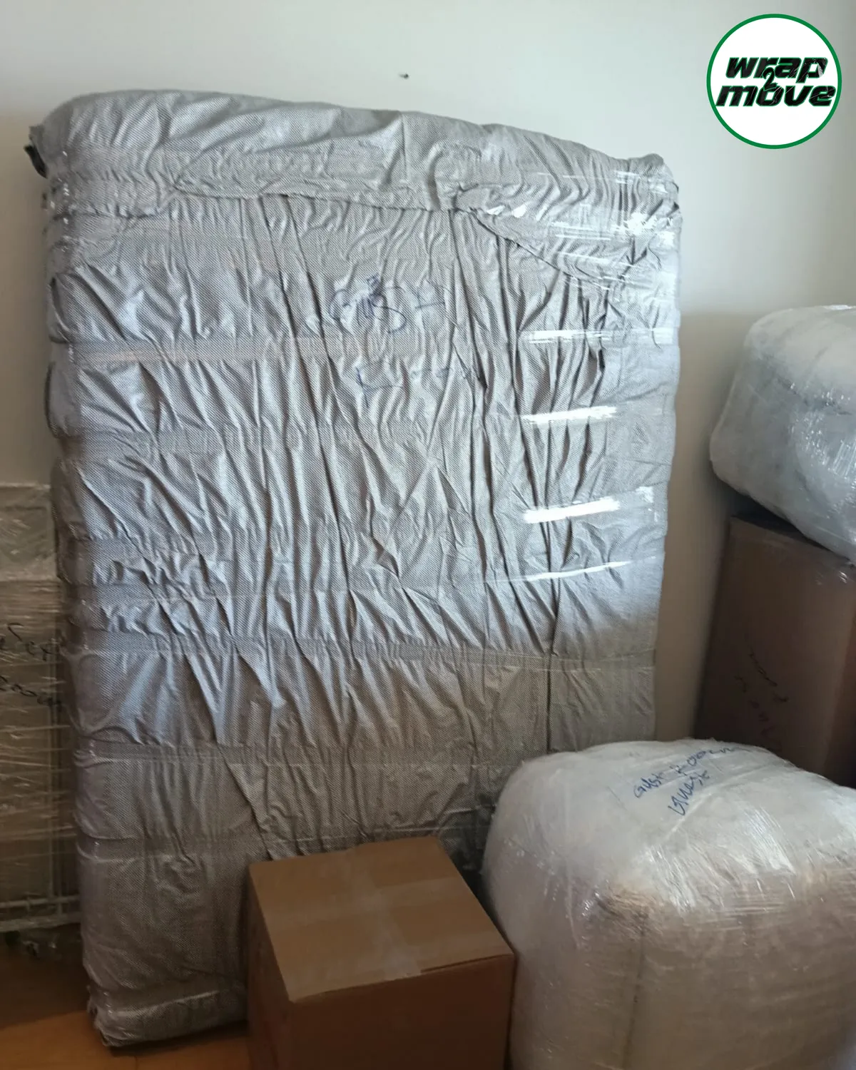 Efficient Apartment Unpacking